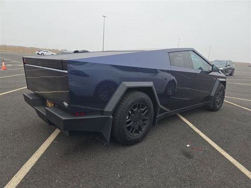 Used 2024 Tesla Cybertruck Cyberbeast image 4