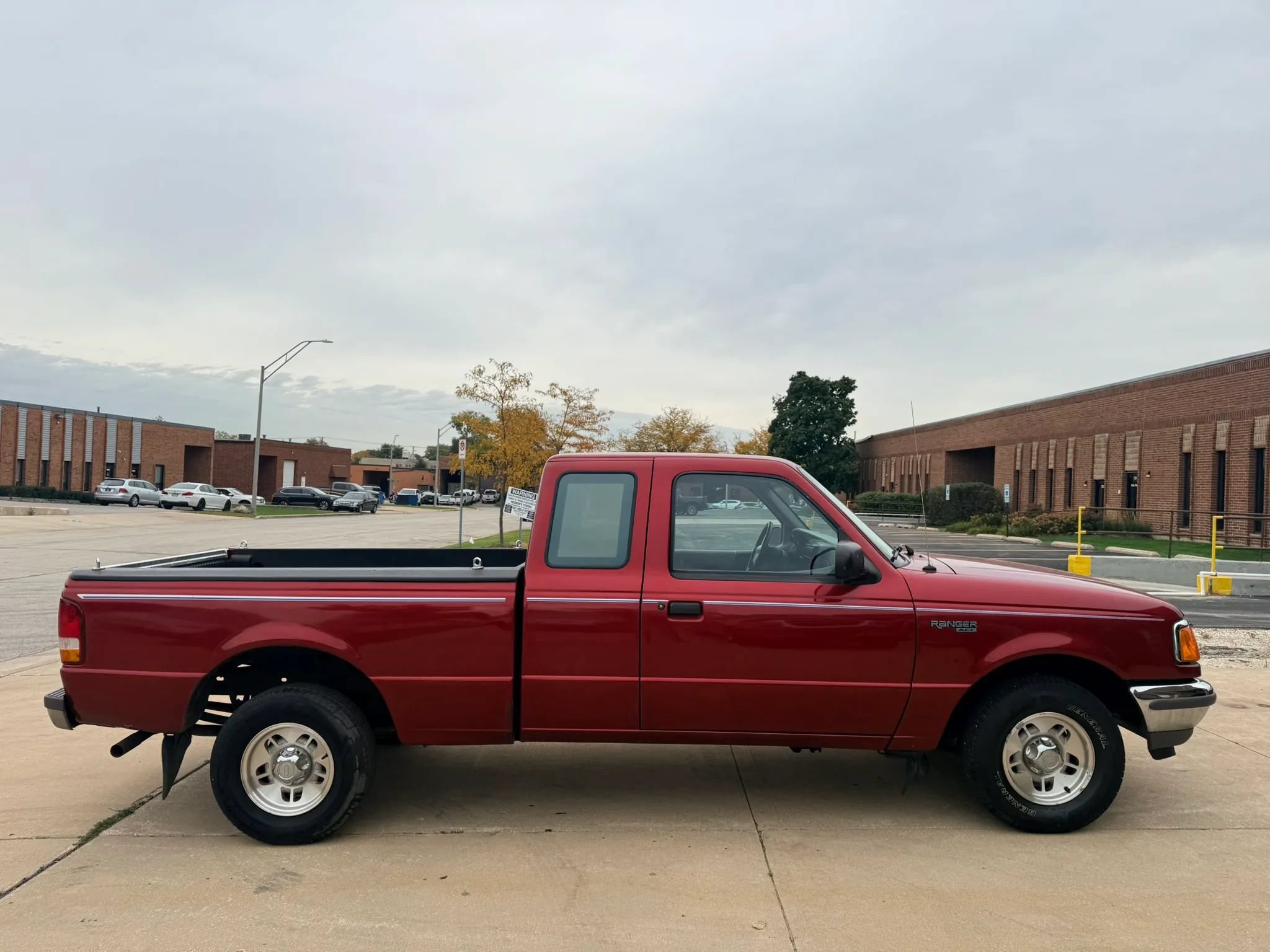 Used 1997 Ford Ranger Splash RWD image 4