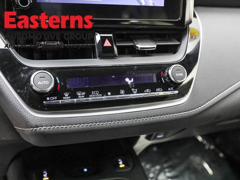 Used 2023 Toyota Corolla XSE image 19