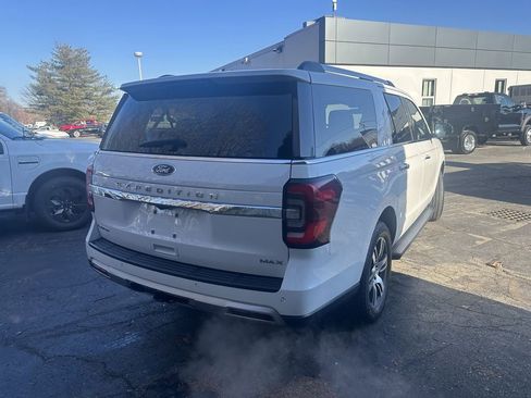 Used 2024 Ford Expedition Max Limited AWD/4WD image 5