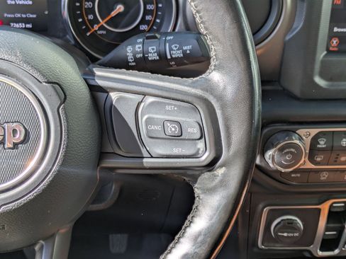 Used 2022 Jeep Wrangler Unlimited Sport image 19