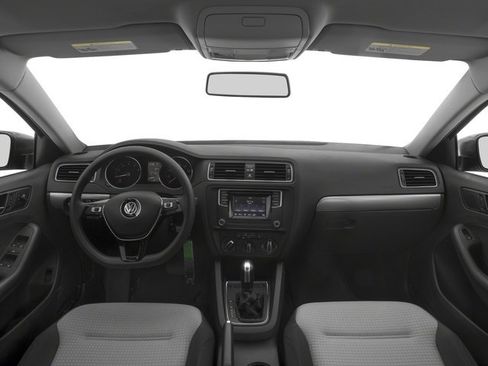 Used 2018 Volkswagen Jetta SEL FWD image 8