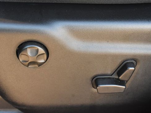 Used 2025 Dodge Durango GT image 25