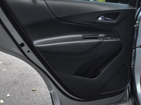 Used 2022 Chevrolet Equinox LT image 19