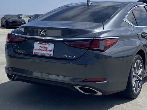Used 2025 Lexus ES 350 w/ Accessory Package (Z2) FWD image 4