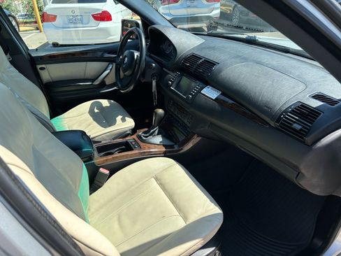 Used 2006 BMW X5 4.8is image 24