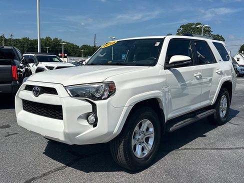 Used 2019 Toyota 4Runner SR5 Premium AWD/4WD image 8