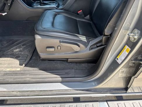 Used 2019 Chevrolet Colorado Z71 AWD/4WD image 21