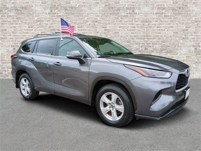 Used 2023 Toyota Highlander L