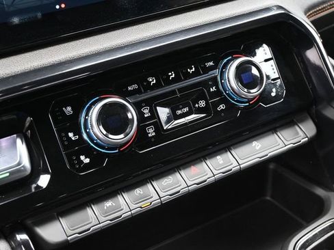 Used 2022 GMC Sierra 1500 AT4 image 36