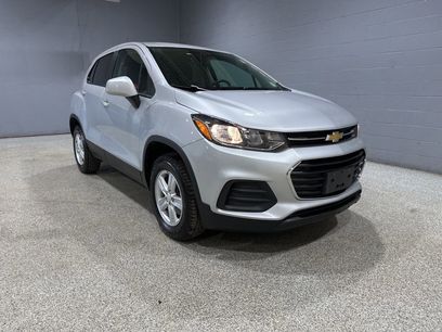 Used 2022 Chevrolet Trax LS w/ Tint and Cruise Package