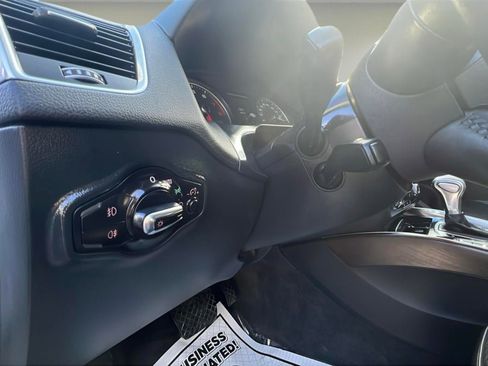 Used 2017 Audi Q5 2.0T Premium Plus w/ Technology Package image 19