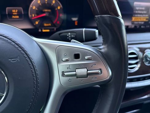 Used 2019 Mercedes-Benz S 560 4MATIC Sedan w/ AMG Line Exterior image 37