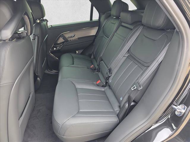 New 2027 Land Rover Range Rover Sport SE AWD/4WD image 14