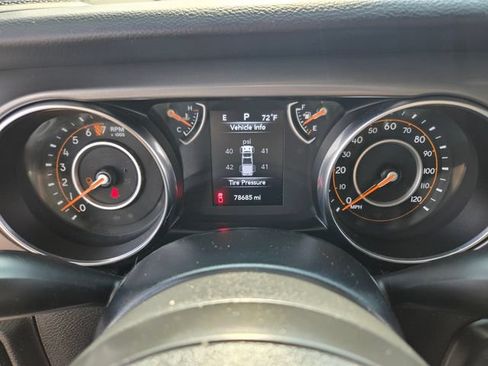 Used 2022 Jeep Gladiator Sport AWD/4WD image 37