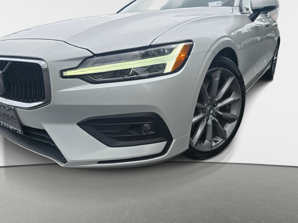 Used 2021 Volvo S60 T6 Momentum w/ Premium Package AWD/4WD image 33