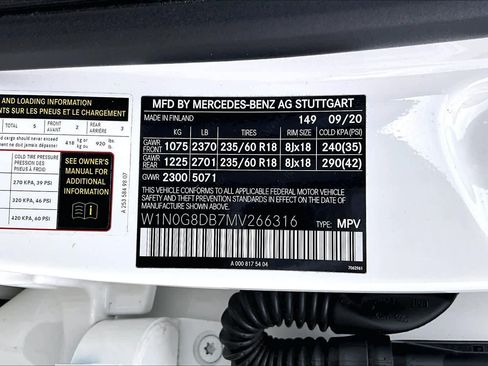 Used 2021 Mercedes-Benz GLC 300 w/ Premium Package image 34