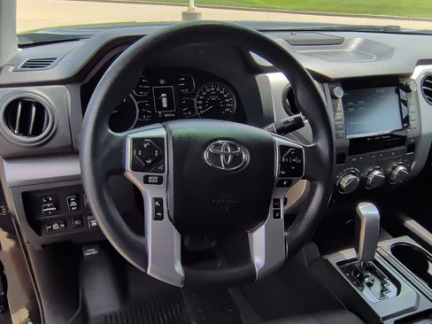 Used 2021 Toyota Tundra SR5 RWD image 16