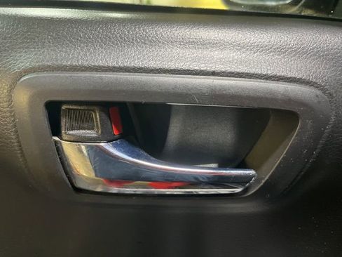 Used 2023 Toyota Tacoma TRD Sport w/ Technology Package image 11