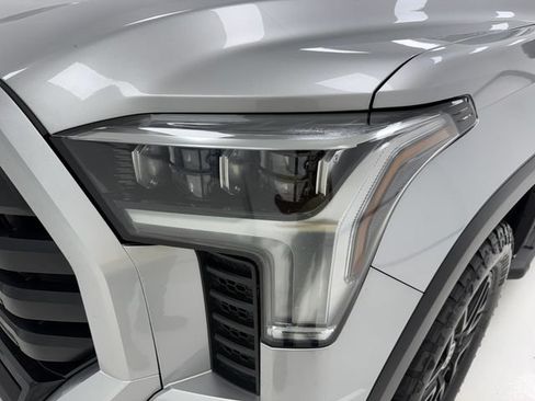 Used 2024 Toyota Tundra Limited AWD/4WD image 6