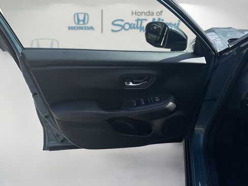 Used 2024 Honda HR-V Sport image 22
