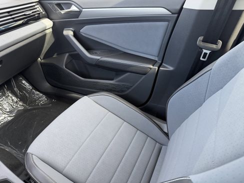New 2026 Volkswagen Jetta SE image 15