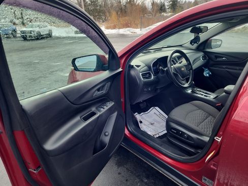 Used 2019 Chevrolet Equinox LT image 10