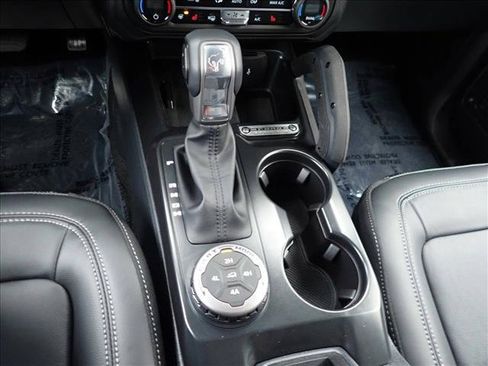 New 2026 Ford Bronco Outer Banks w/ Sasquatch Package AWD/4WD image 22