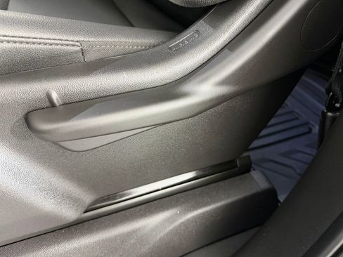 Used 2024 GMC Sierra 3500 Pro image 21