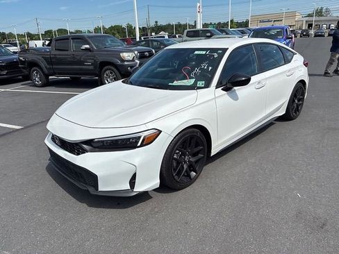 Used 2025 Honda Civic Sport image 18