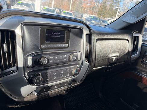 Used 2015 GMC Sierra 2500 SLE w/ SLE Preferred Package image 30