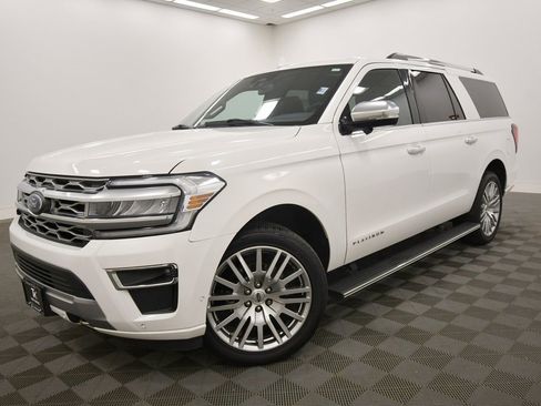 Used 2024 Ford Expedition Max Platinum image 2