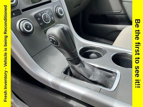Used 2014 Ford Edge SE w/ Equipment Group 101A AWD/4WD image 21