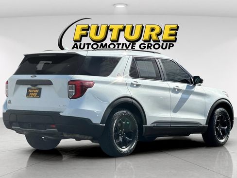 Certified 2022 Ford Explorer Timberline AWD/4WD image 3