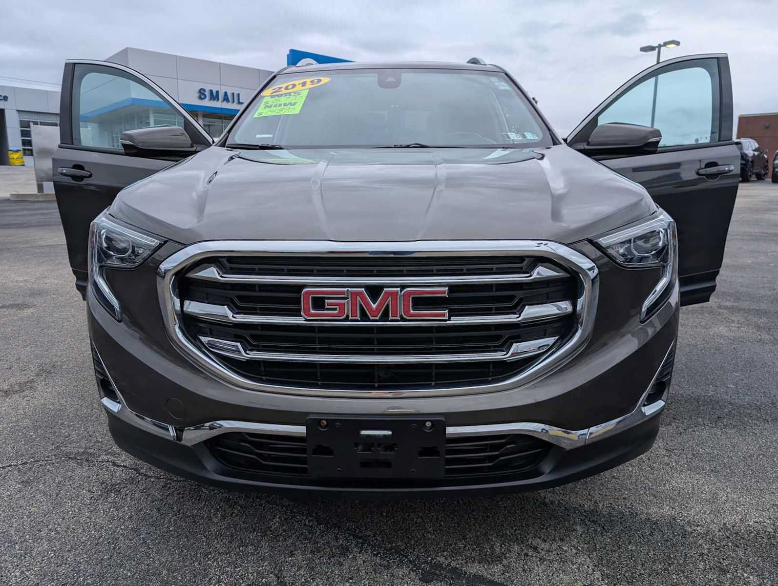Used 2019 GMC Terrain SLT w/ Preferred Package AWD/4WD image 16