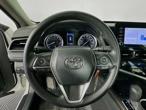 Used 2024 Toyota Camry LE image 12