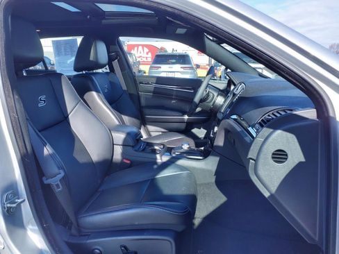 Certified 2023 Chrysler 300 S w/ Comfort Group image 40