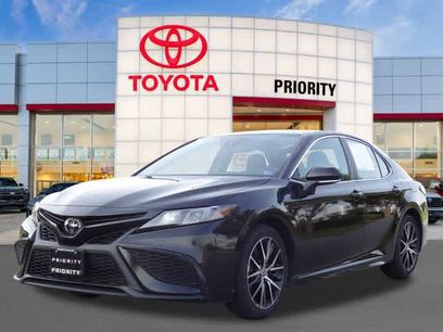 Used 2024 Toyota Camry SE