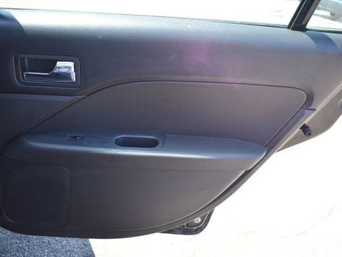 Used 2008 Mercury Milan Premier FWD image 32