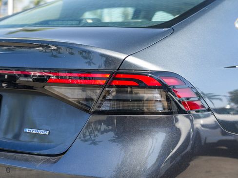 Used 2024 Honda Accord EX-L image 11