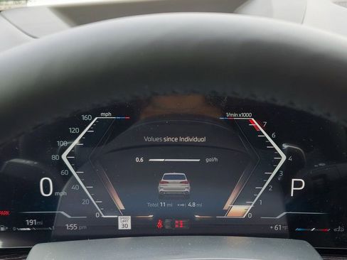 New 2026 BMW X5 xDrive40i w/ Executive Package image 16