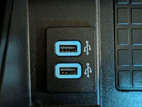 Used 2019 Ford Expedition Limited w/ Equipment Group 301A RWD image 25