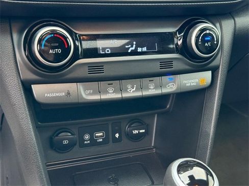Used 2021 Hyundai Kona Ultimate w/ Cargo Package image 19