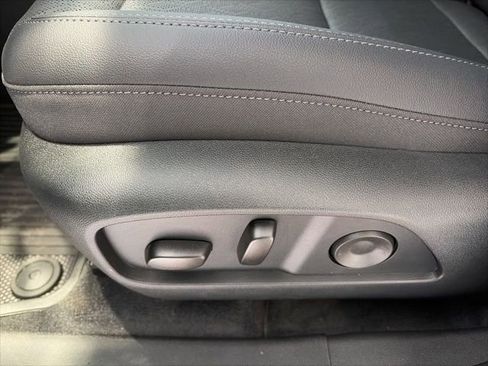 New 2026 Chevrolet Equinox LT image 11