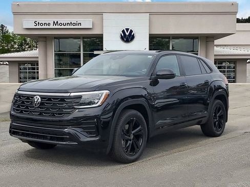 New 2026 Volkswagen Atlas Cross Sport SEL R-Line AWD/4WD image 1
