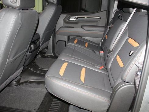 Used 2025 GMC Sierra 1500 AT4 w/ AT4 Premium Package image 13