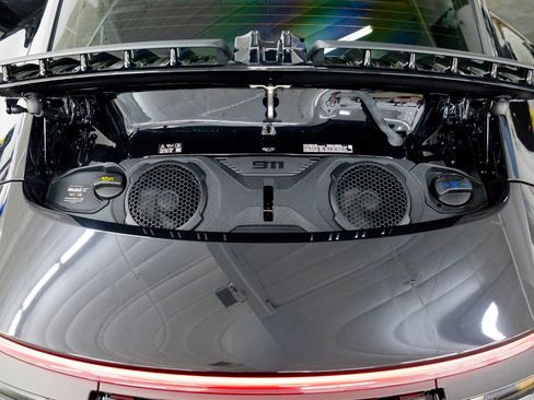 Certified 2025 Porsche 911 Carrera GTS RWD image 36