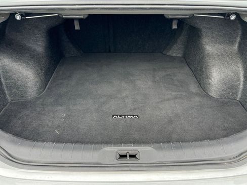 Used 2024 Nissan Altima 2.5 SV image 19