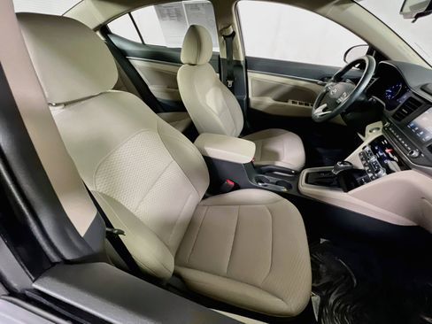 Used 2020 Hyundai Elantra Value Edition FWD image 25