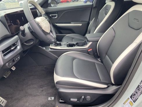 New 2025 Kia K4 GT-Line Turbo image 13